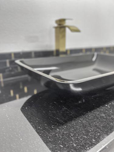 Clubhouse-sink